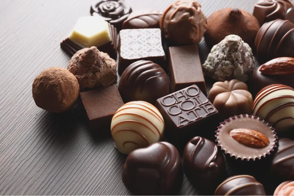 Berbagai bentuk cokelat yang berasal dari kakao